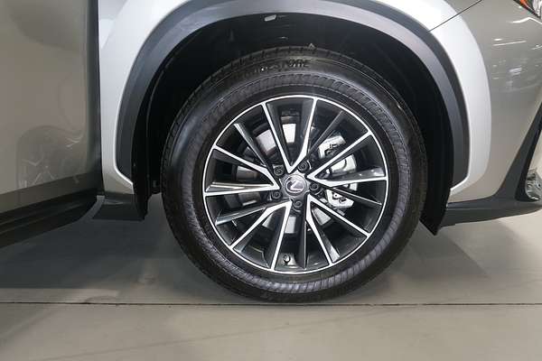 2022 Lexus NX NX350h Luxury AAZH20R