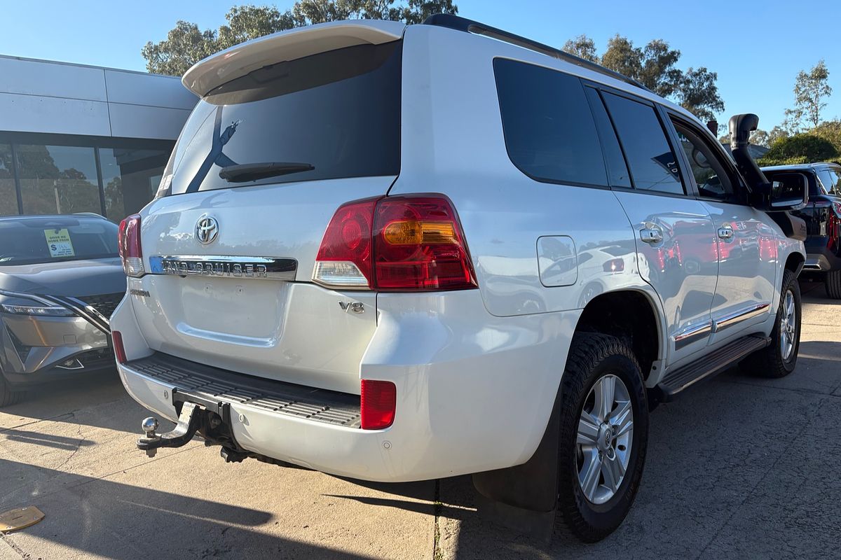 2012 Toyota Landcruiser Sahara VDJ200R