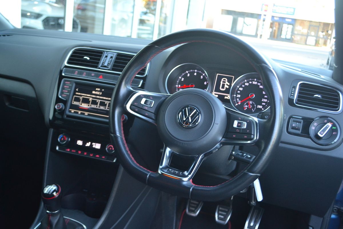 2016 Volkswagen Polo GTI 6R