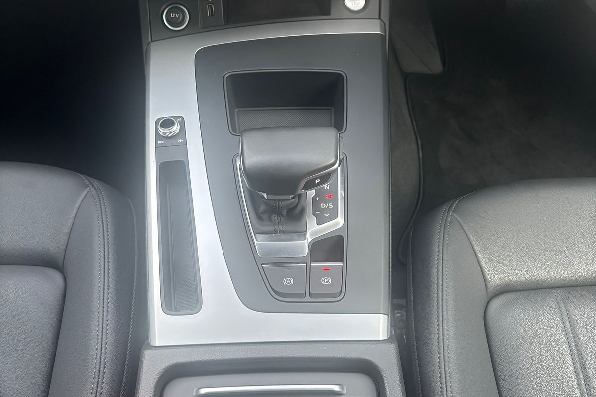 2021 Audi Q5 45 TFSI Launch Edition FY