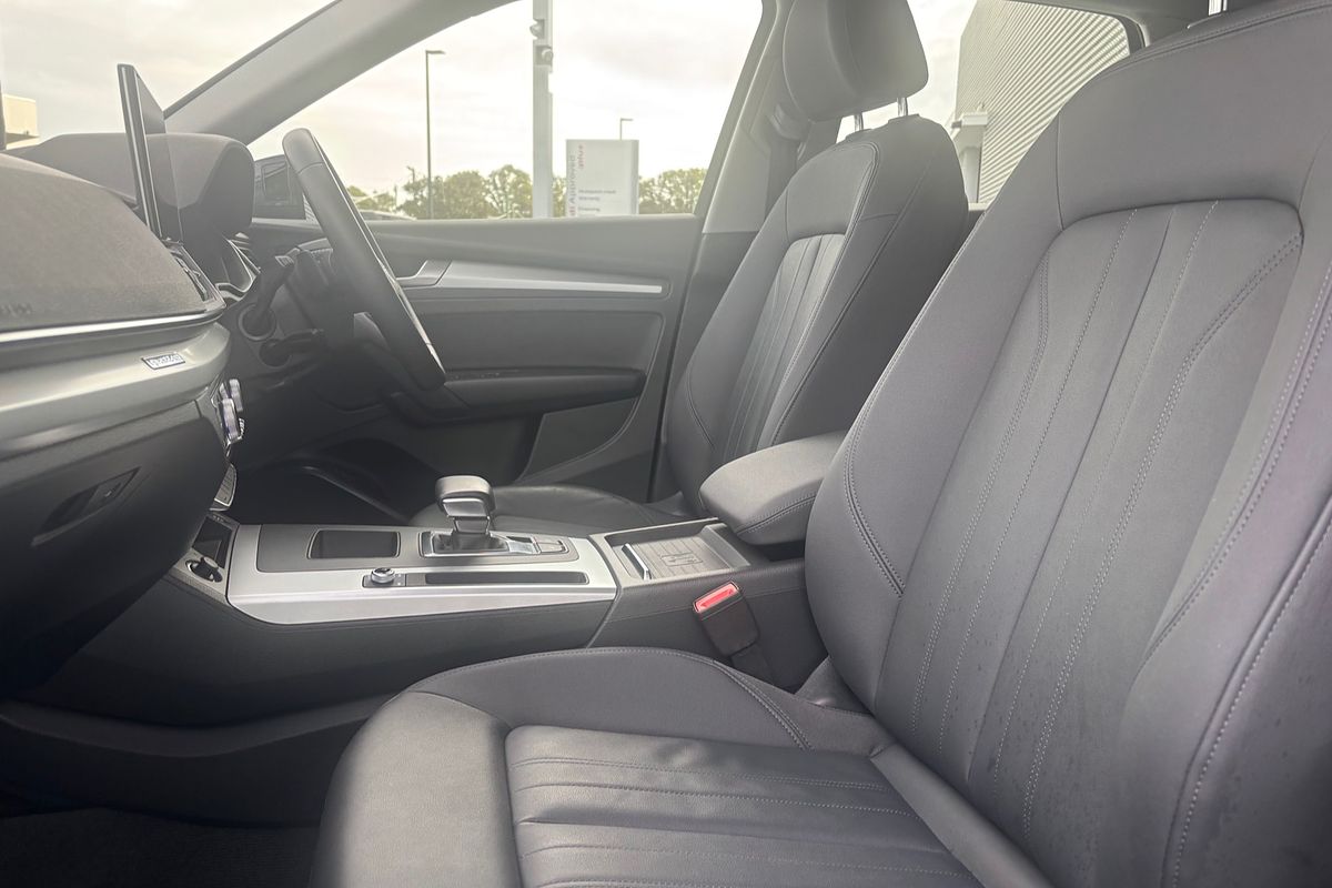 2021 Audi Q5 45 TFSI Launch Edition FY