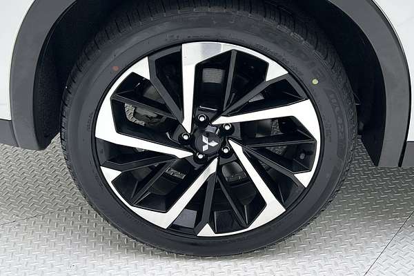 2022 Mitsubishi Outlander Aspire ZM