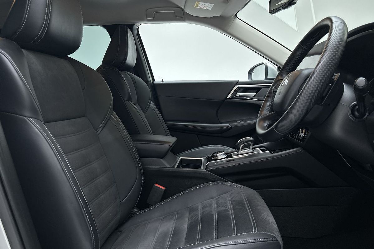 2022 Mitsubishi Outlander Aspire ZM