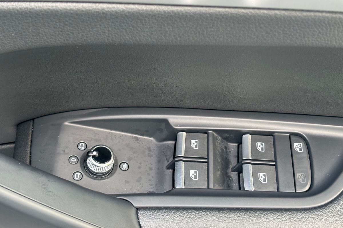 2021 Audi Q5 45 TFSI Launch Edition FY