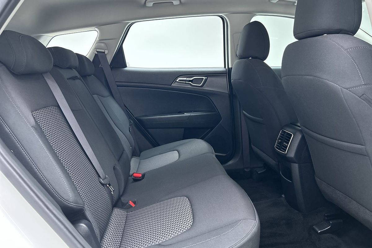 2024 Kia Sportage S NQ5