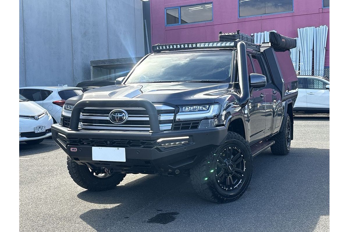 2023 Toyota Landcruiser VX FJA300R