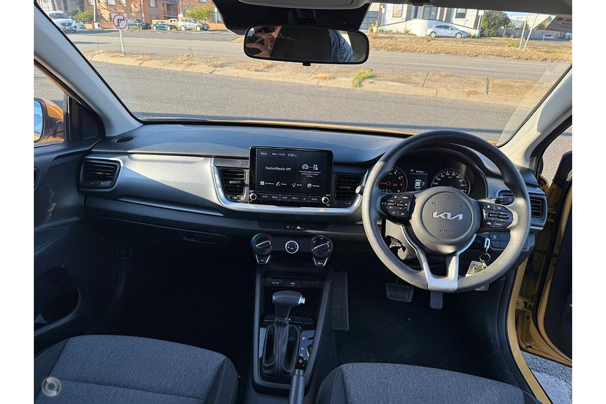 2024 Kia Stonic S YB