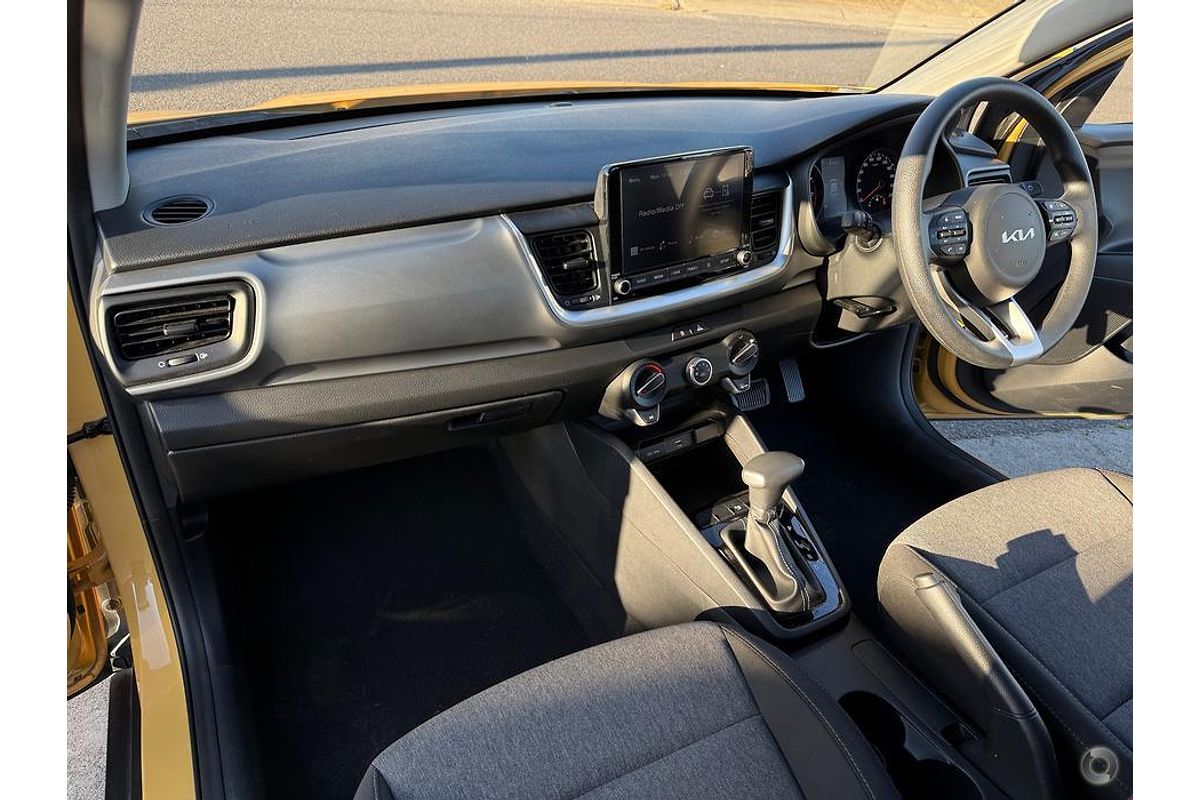 2024 Kia Stonic S YB