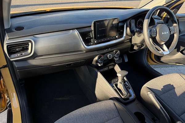 2024 Kia Stonic S YB