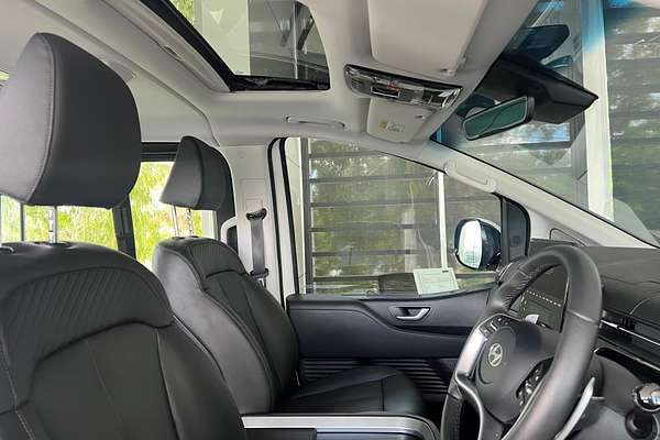 2024 Hyundai STARIA Highlander US4.V3