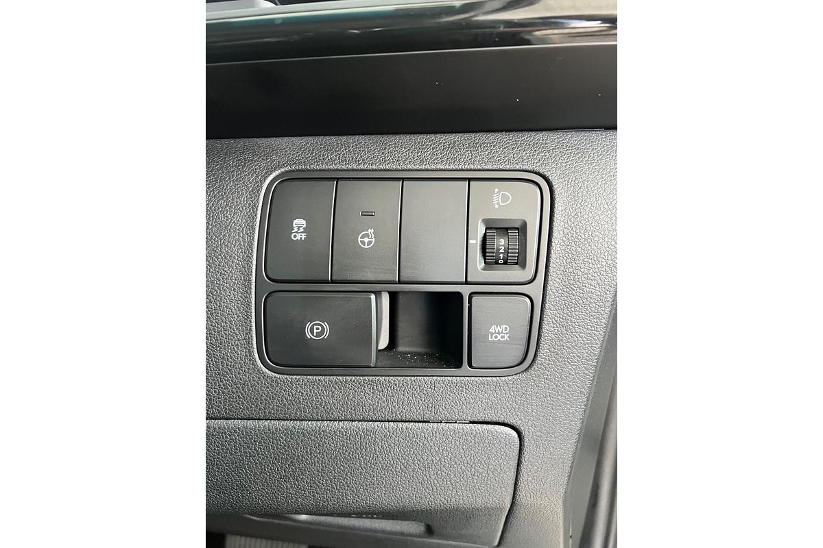 2024 Hyundai STARIA Highlander US4.V3
