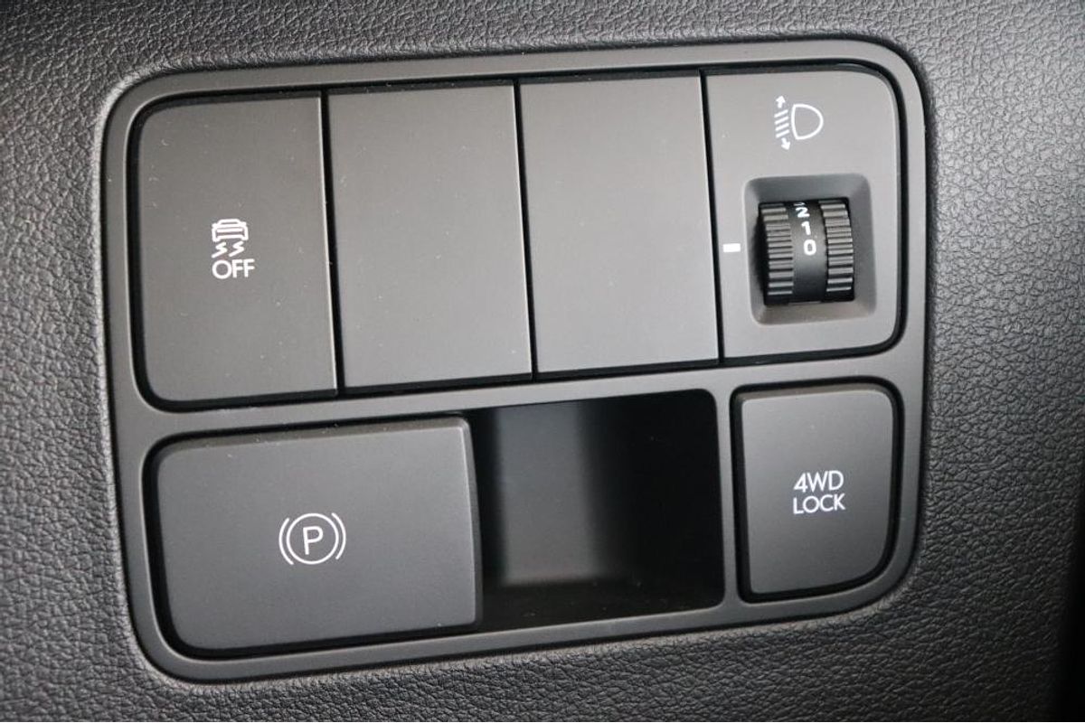 2024 Hyundai STARIA US4.V3