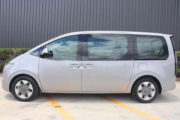 2024 Hyundai STARIA US4.V3