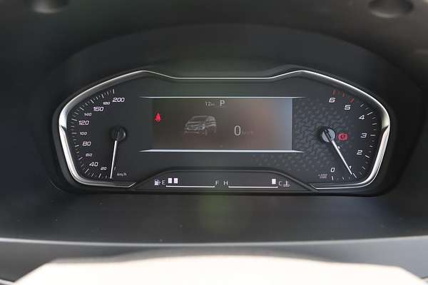 2023 LDV G10 + SV7C