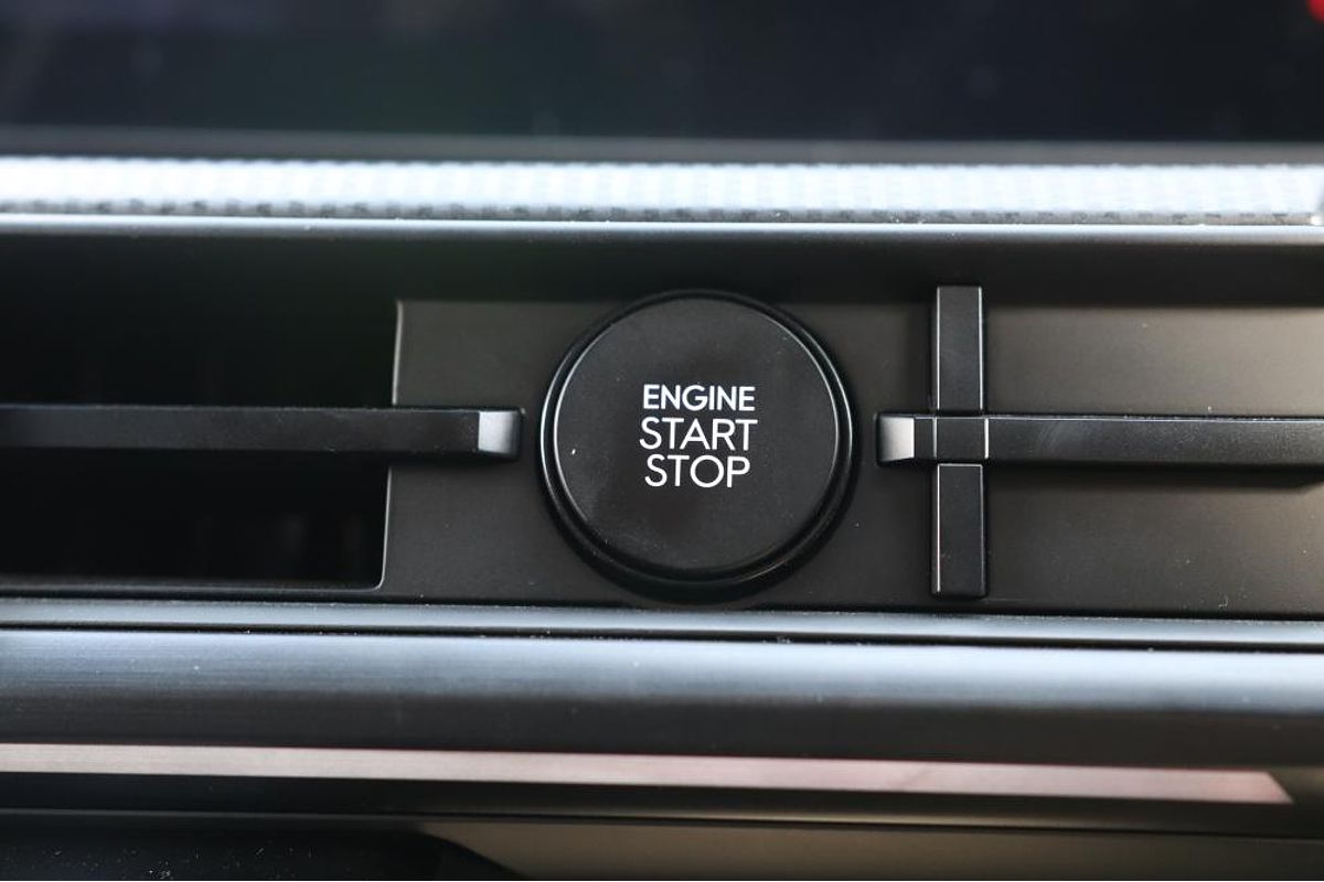 2024 Hyundai Santa Fe Hybrid Calligraphy MX5.V1