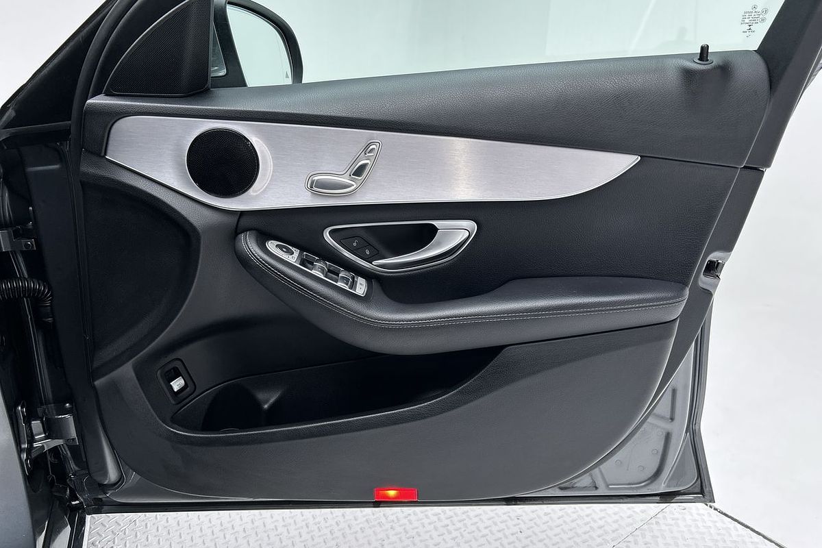 2019 Mercedes-Benz C-Class C200 W205