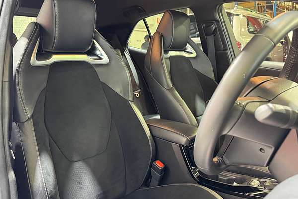 2022 Toyota Corolla ZR Hybrid ZWE211R