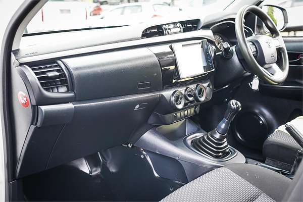 2016 Toyota Hilux Workmate GUN122R Rear Wheel Drive