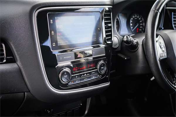 2019 Mitsubishi Outlander ES ADAS ZL