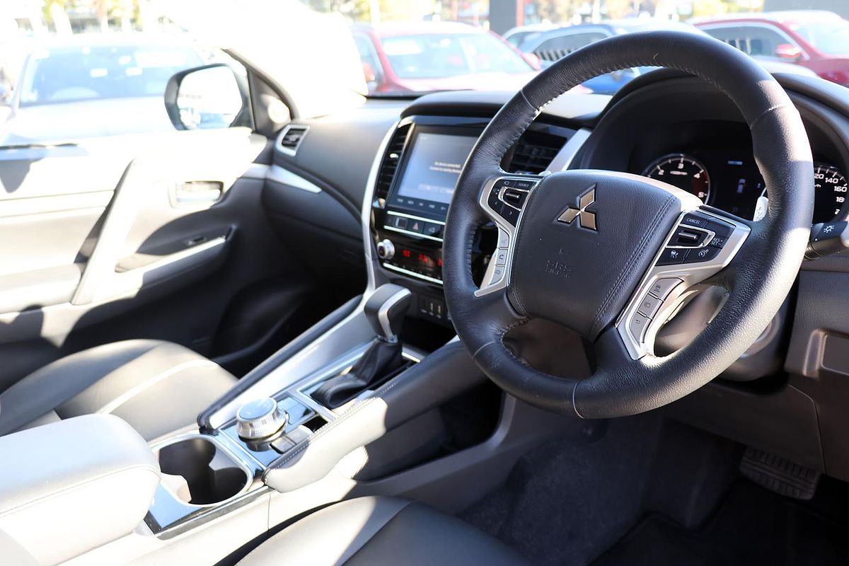 2024 Mitsubishi Pajero Sport GLS QF