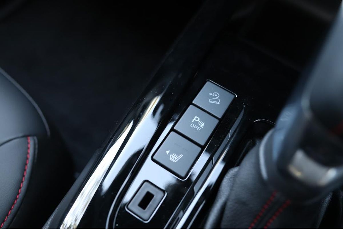 2025 Isuzu D-MAX X-TERRAIN 4X4