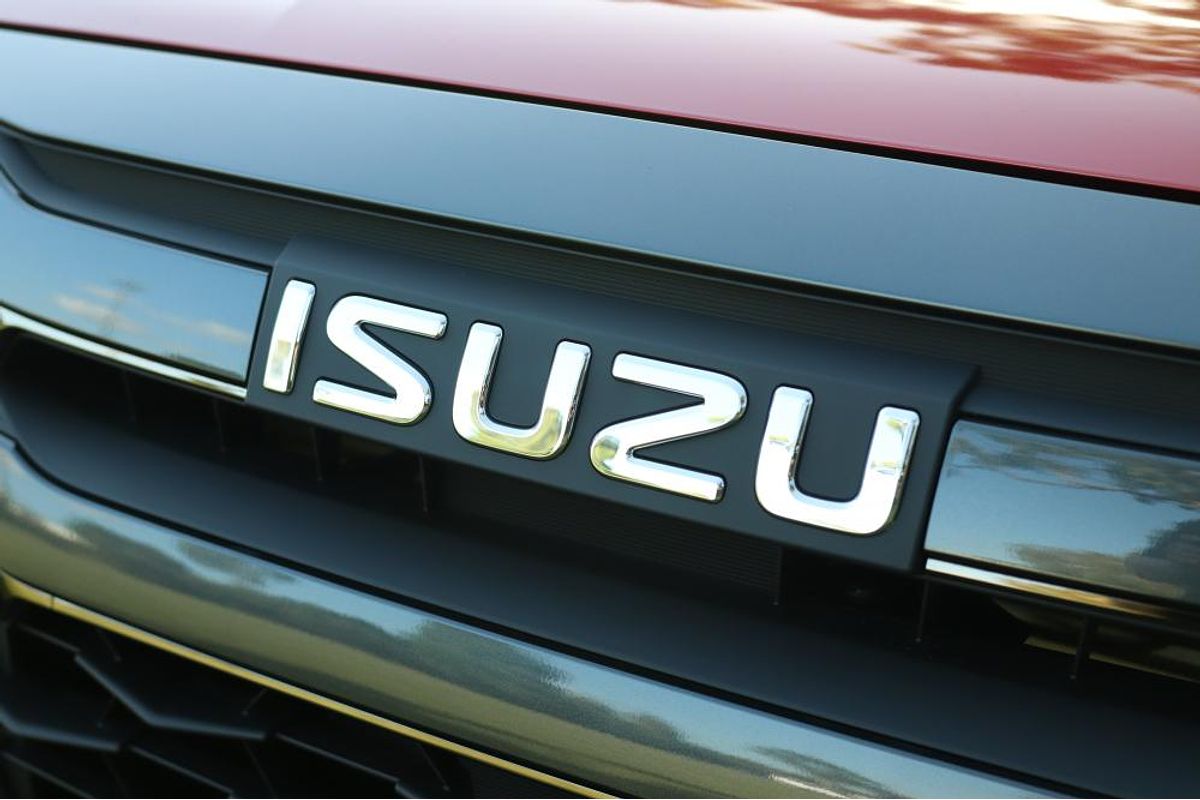 2025 Isuzu D-MAX X-TERRAIN 4X4