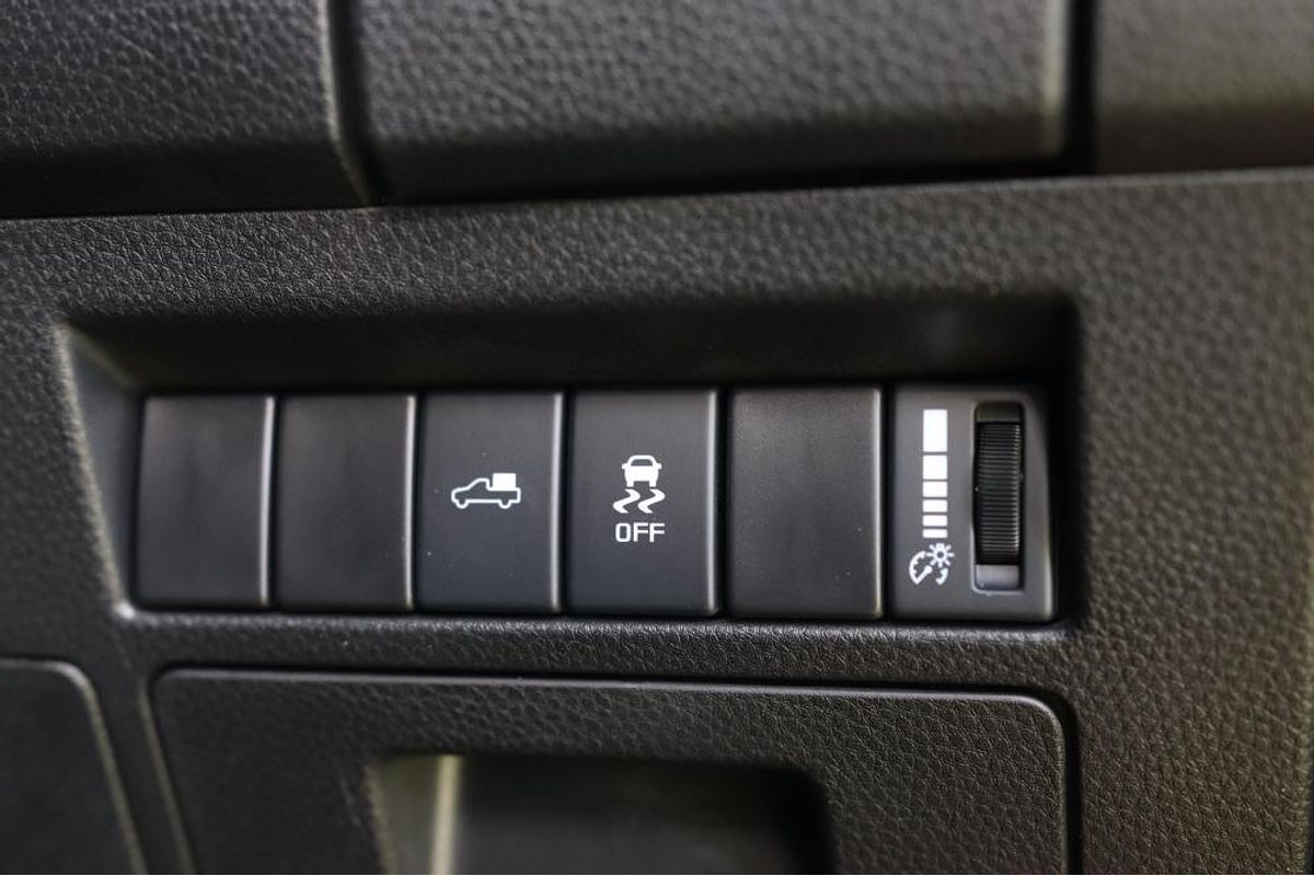 2025 Isuzu D-MAX X-TERRAIN 4X4