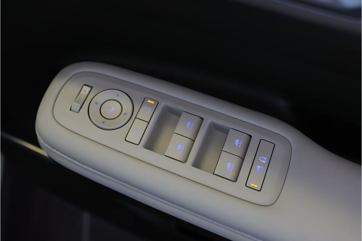 2024 Hyundai Santa Fe Hybrid Calligraphy MX5.V1