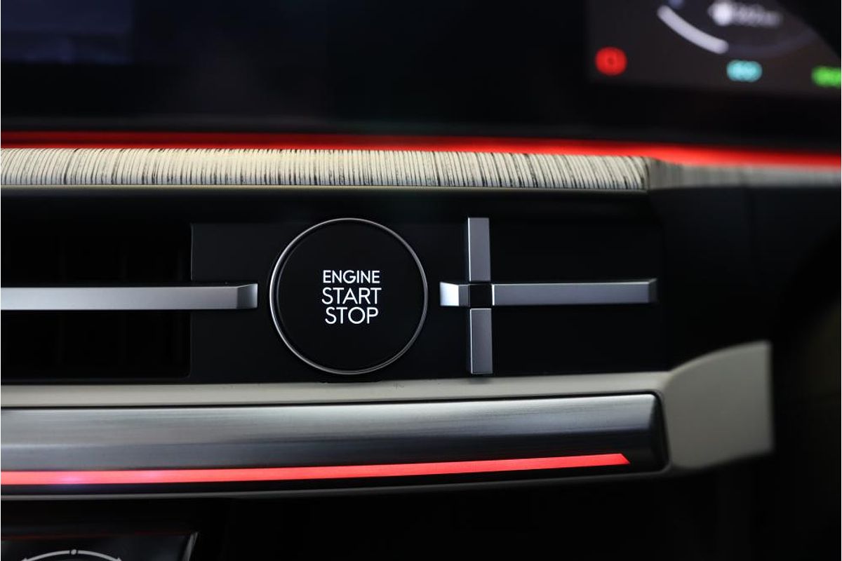 2024 Hyundai Santa Fe Hybrid Calligraphy MX5.V1