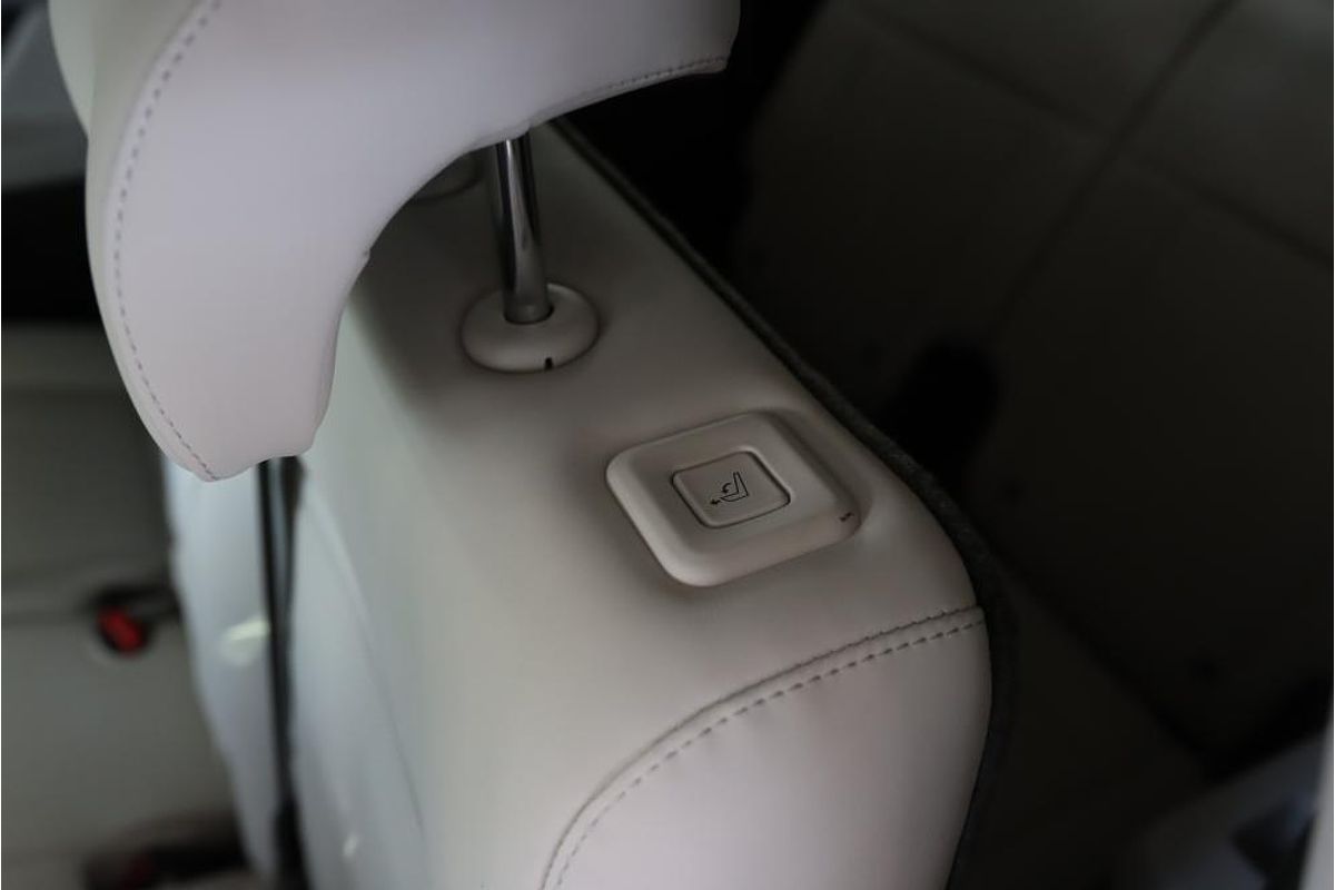 2024 Hyundai Santa Fe Hybrid Calligraphy MX5.V1