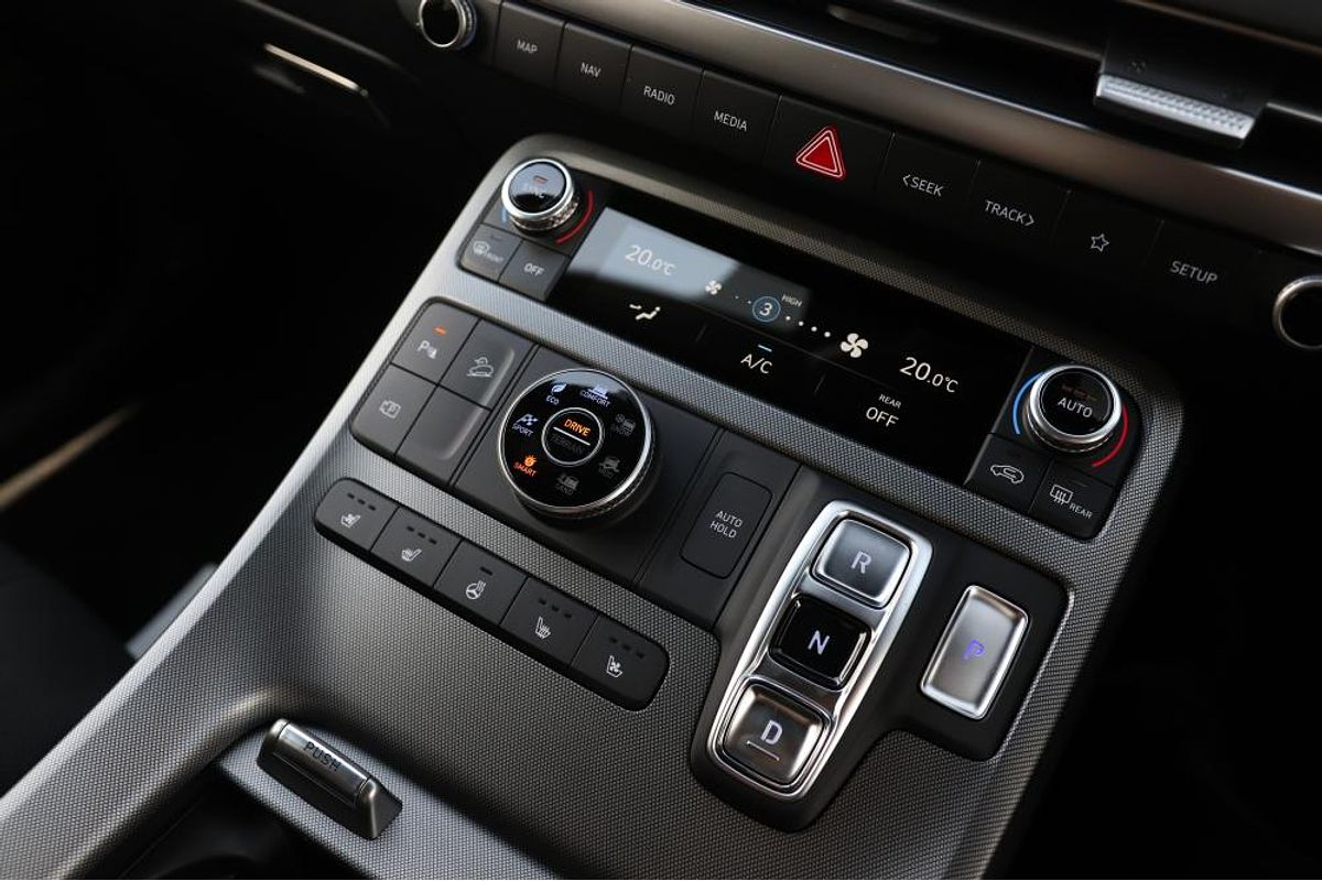 2024 Hyundai Palisade Calligraphy Black Ink LX2.V5