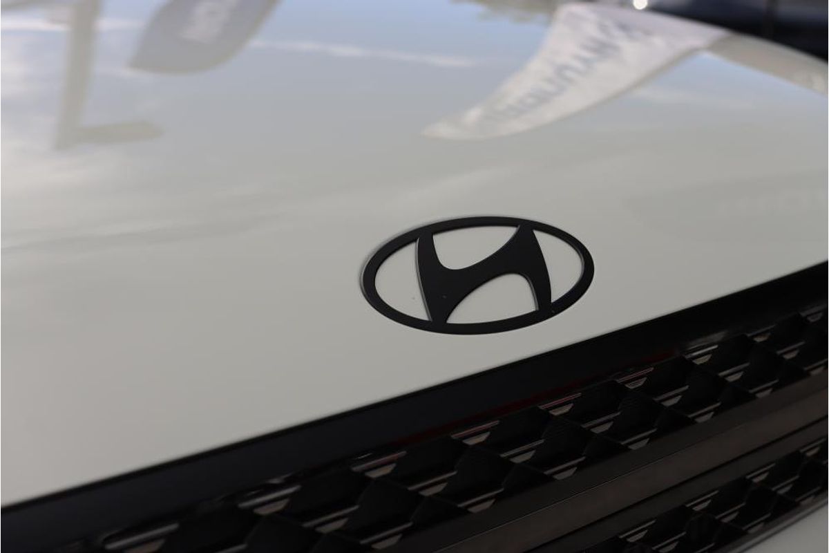 2025 Hyundai Santa Fe Hybrid Calligraphy MX5.V1