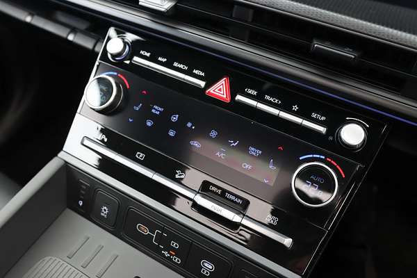 2025 Hyundai Santa Fe Hybrid Calligraphy MX5.V1