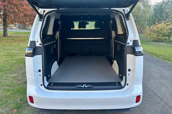 2025 Volkswagen ID. Buzz Cargo BEV550 EBN SWB