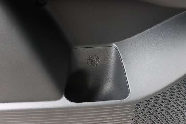 2025 Hyundai Santa Fe Hybrid Calligraphy MX5.V1