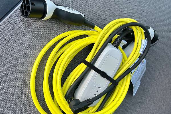 2025 Volkswagen ID. Buzz Cargo BEV550 EBN SWB