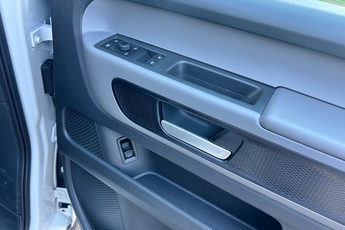 2025 Volkswagen ID. Buzz Cargo BEV550 EBN SWB
