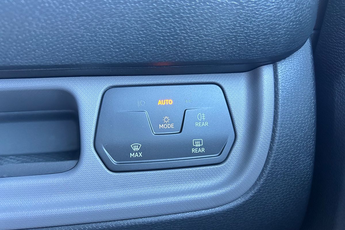 2025 Volkswagen ID. Buzz Cargo BEV550 EBN SWB