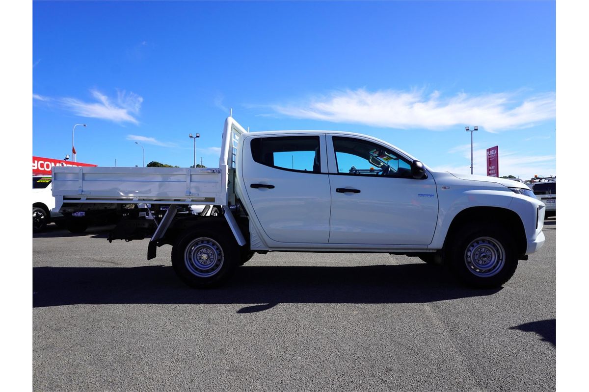 2019 Mitsubishi Triton GLX ADAS MR 4X4