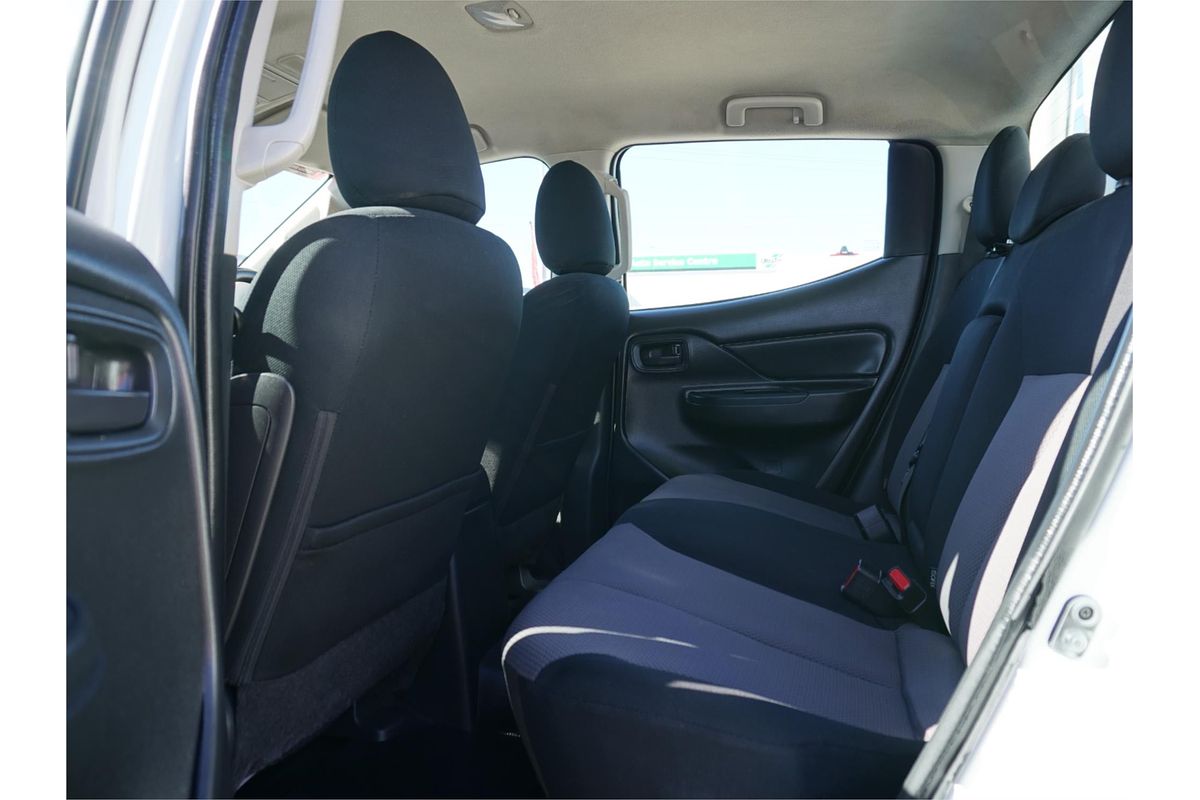 2019 Mitsubishi Triton GLX ADAS MR 4X4