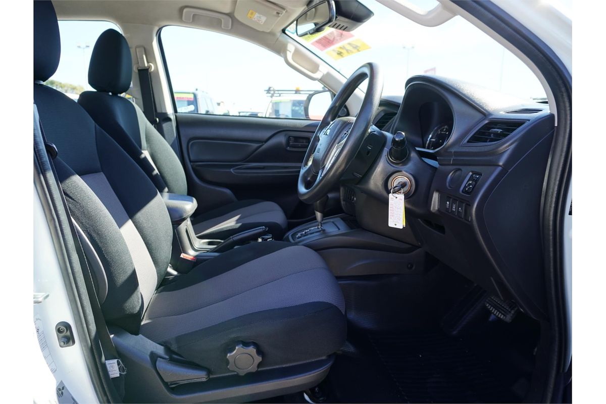 2019 Mitsubishi Triton GLX ADAS MR 4X4