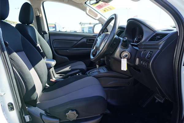 2019 Mitsubishi Triton GLX ADAS MR 4X4