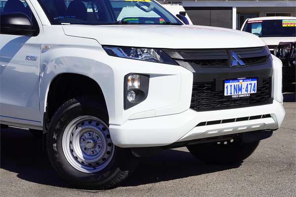 2019 Mitsubishi Triton GLX ADAS MR 4X4
