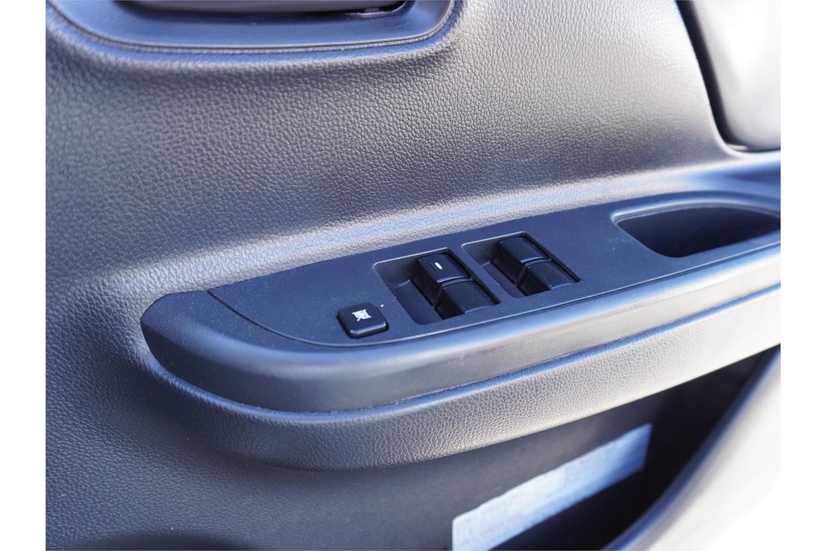 2019 Mitsubishi Triton GLX ADAS MR 4X4