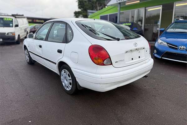 2001 Toyota Corolla Ascent AE112R