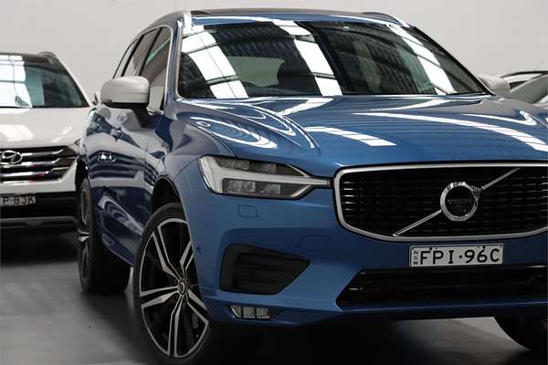 2018 Volvo XC60 T6 R-Design UZ