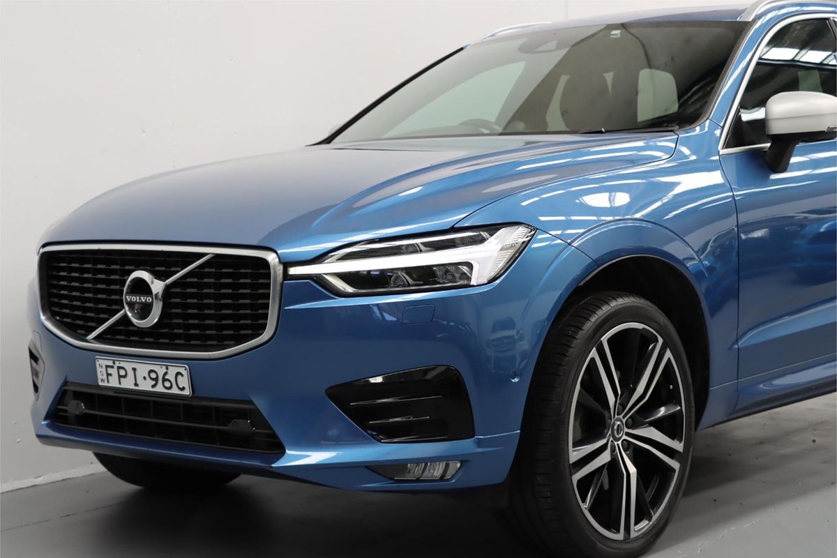 2018 Volvo XC60 T6 R-Design UZ