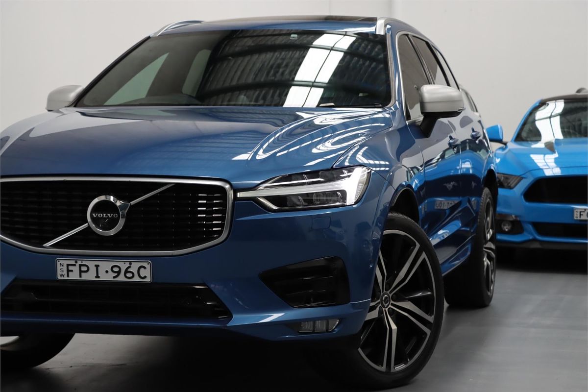 2018 Volvo XC60 T6 R-Design UZ