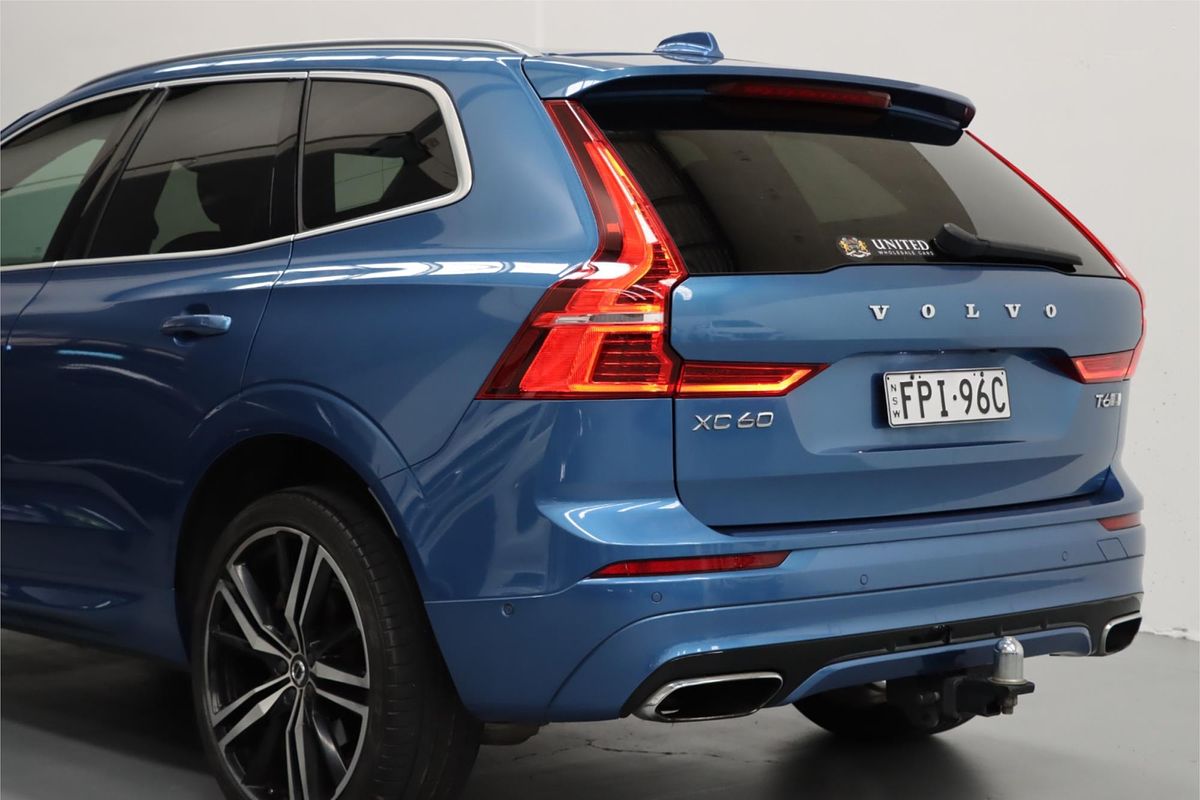 2018 Volvo XC60 T6 R-Design UZ