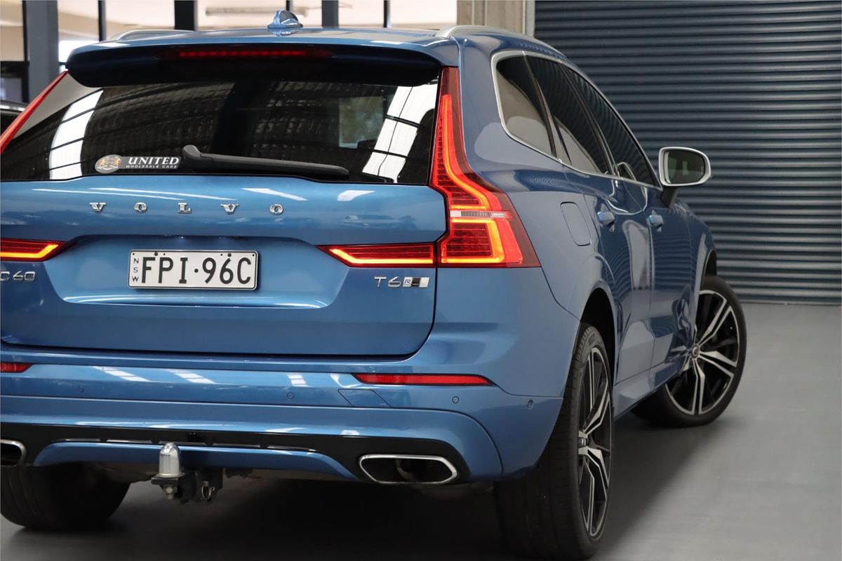 2018 Volvo XC60 T6 R-Design UZ